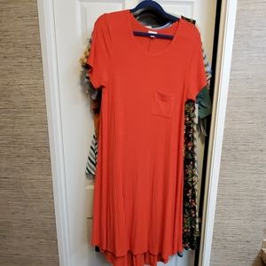 Large red lularoe carly